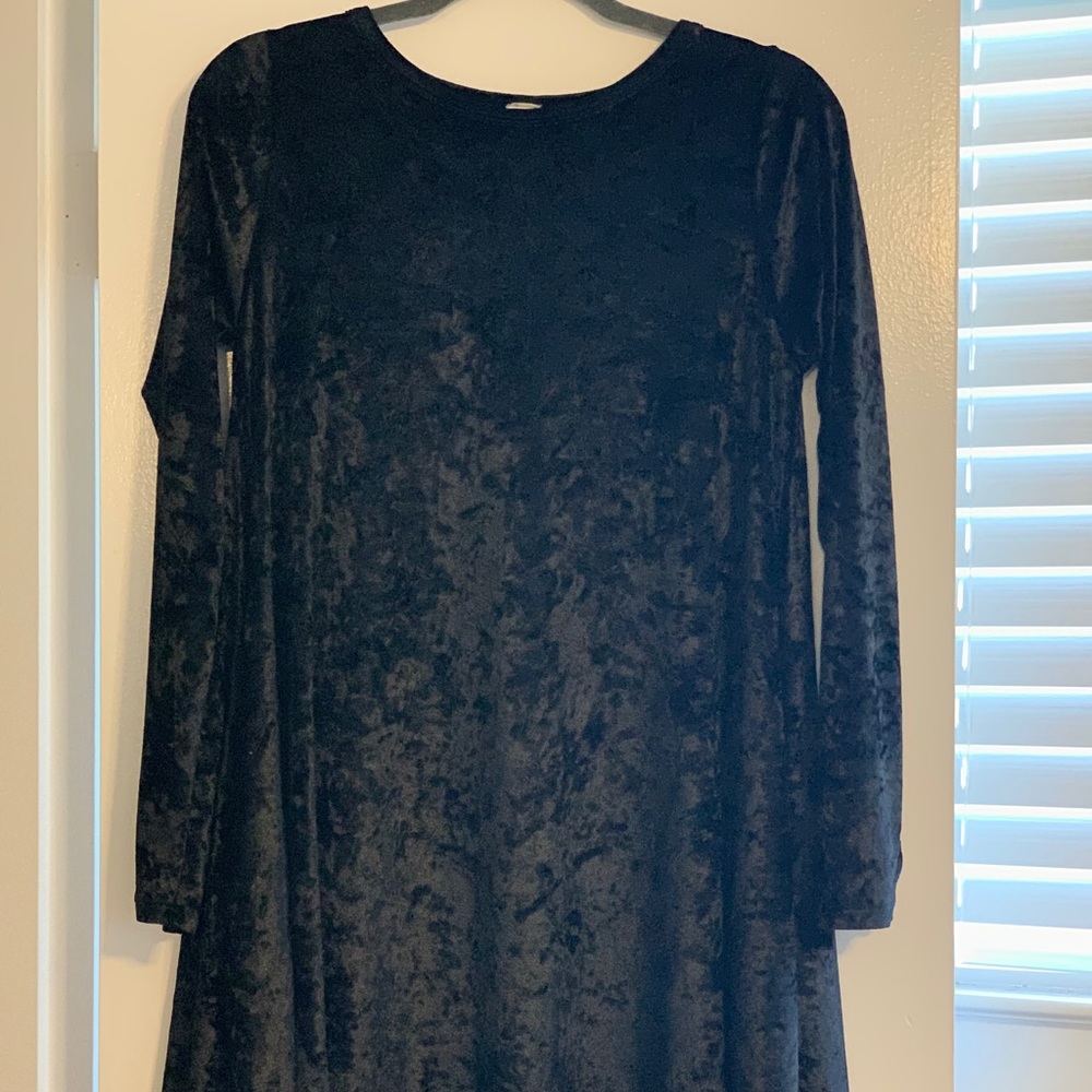 Bellamie Black Crushed Velvet Dress